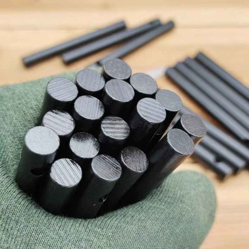屋外緊急用マグネシウムスティック 穴あきキャンプ用フリント  - Fire Starting Kit のレビューと価格
