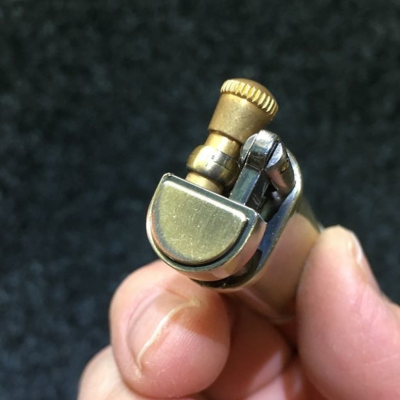 レトロフリント灯油フレームライター、金属砥石、ガソリンタバコ - Fire Starting Kit のレビューと価格